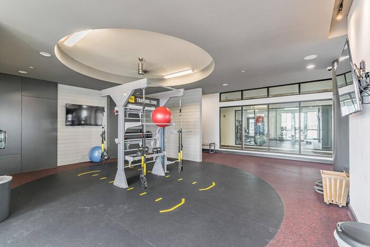 Spacious Flat + Gym + Pool Daire Houston
